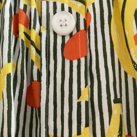 Designed in Spain Tropical fruit skirt fully lined with pockets - Picture 7 of 8